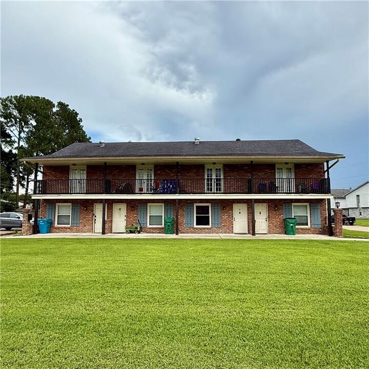 Property Photo: 51 Brandon Hall Drive LA 70047
