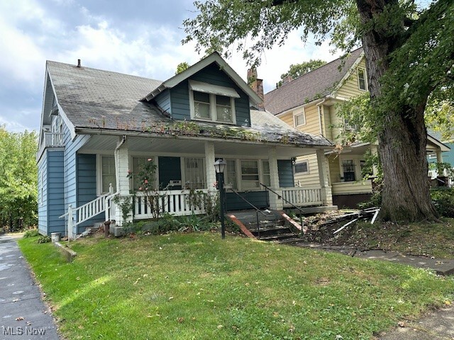 Property Photo: 499 E 124 Street OH 44108