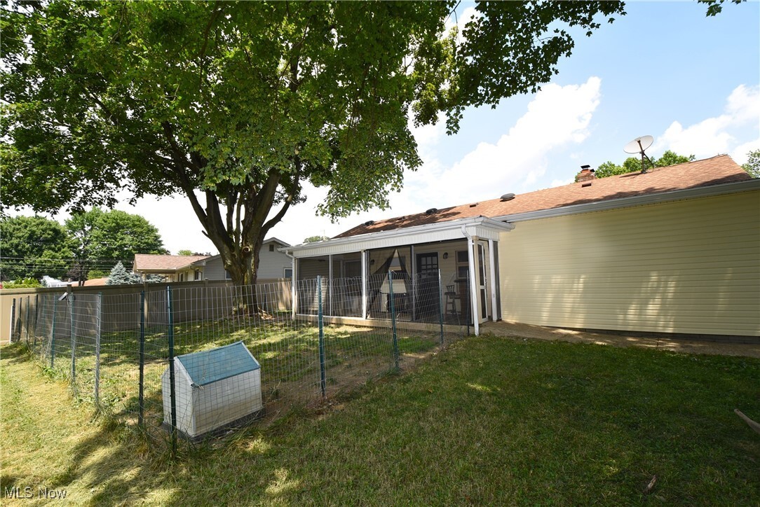 Property Photo: 1991 Cover Drive OH 44514