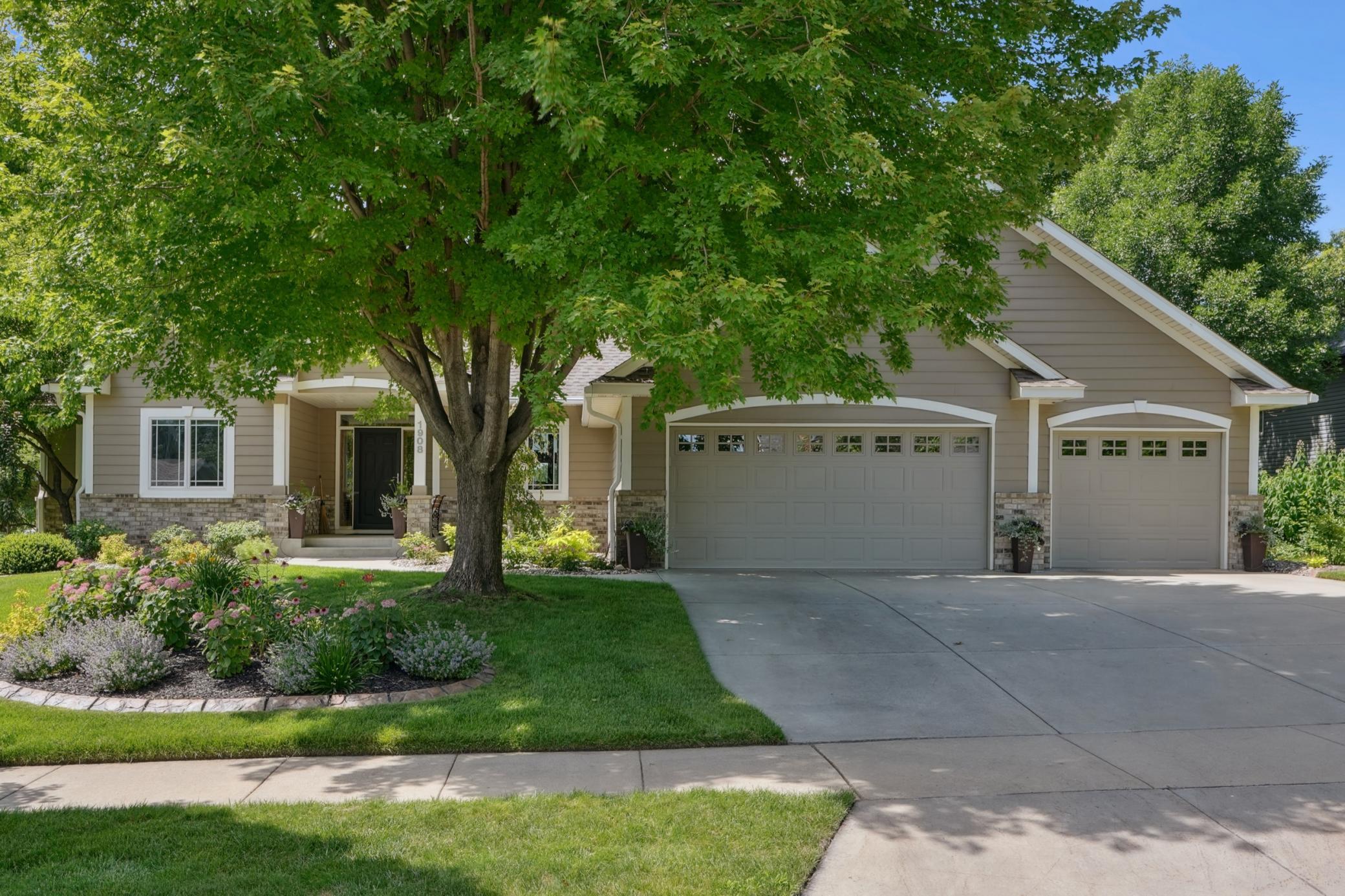 1908 Michigan Drive  Northfield MN 55057 photo