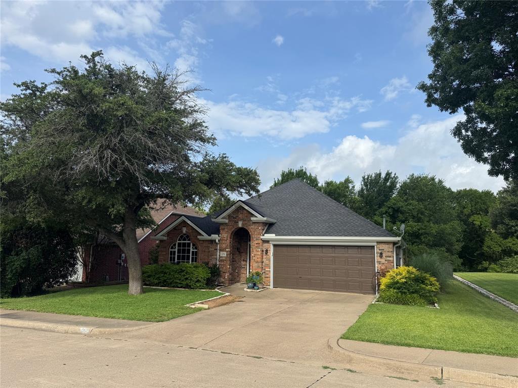 Property Photo: 178 Murphy Court TX 75087