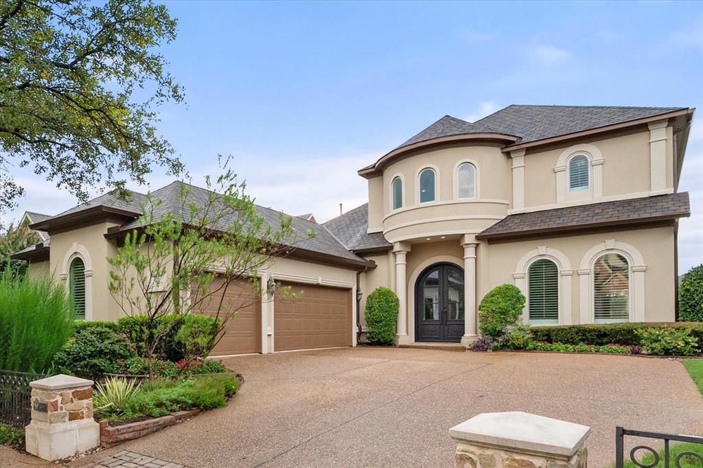 Property Photo: 521 Regency Crossing TX 76092