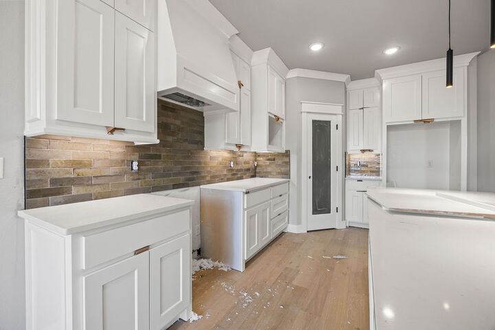 Property Photo:  7800 Scenic Valley Avenue  AR 72762 
