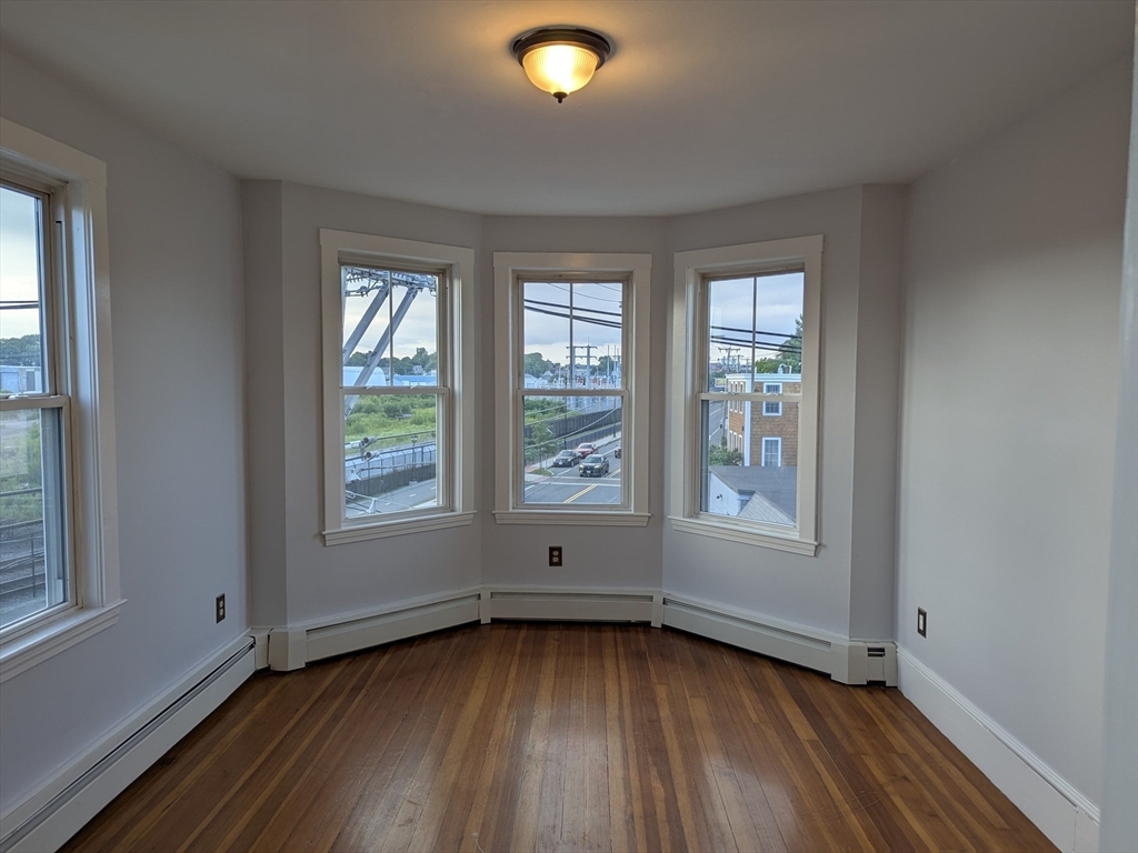 Property Photo: 47 Roslyn Street 3 MA 01970