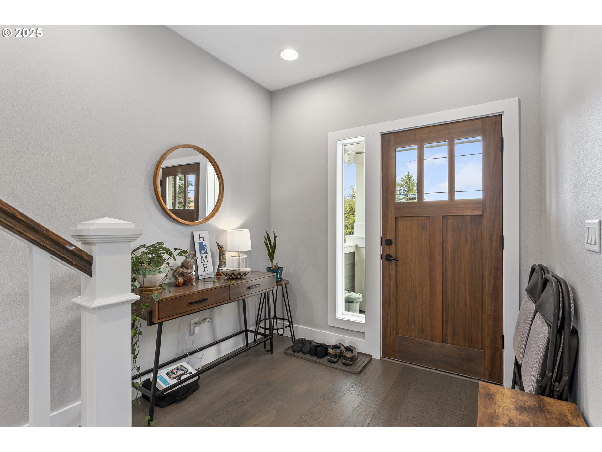 Property Photo: 7675 N Westanna Ave OR 97203