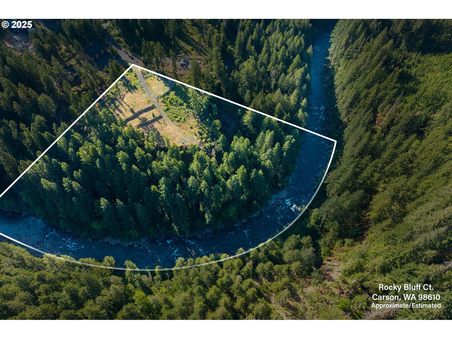 Property Photo: Boulder Ridge WA 98610