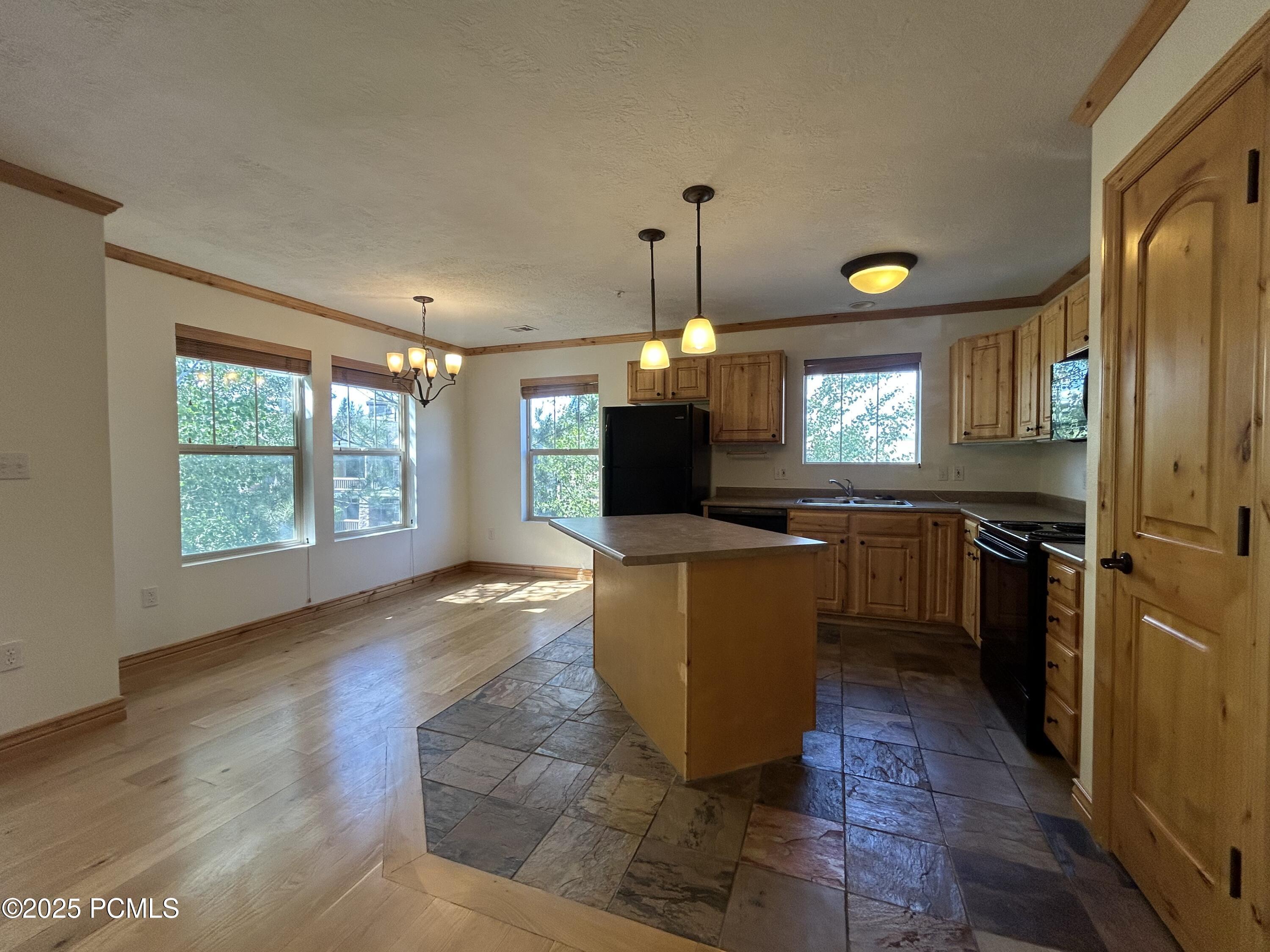 Property Photo: 1729 W Fox Bay Drive Unit J201 UT 84032
