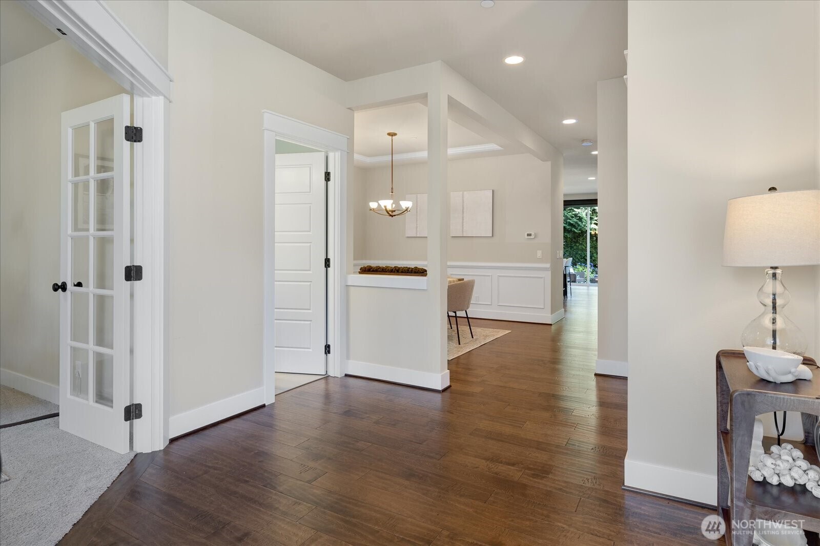Property Photo: 6555 125th Avenue NE WA 98033