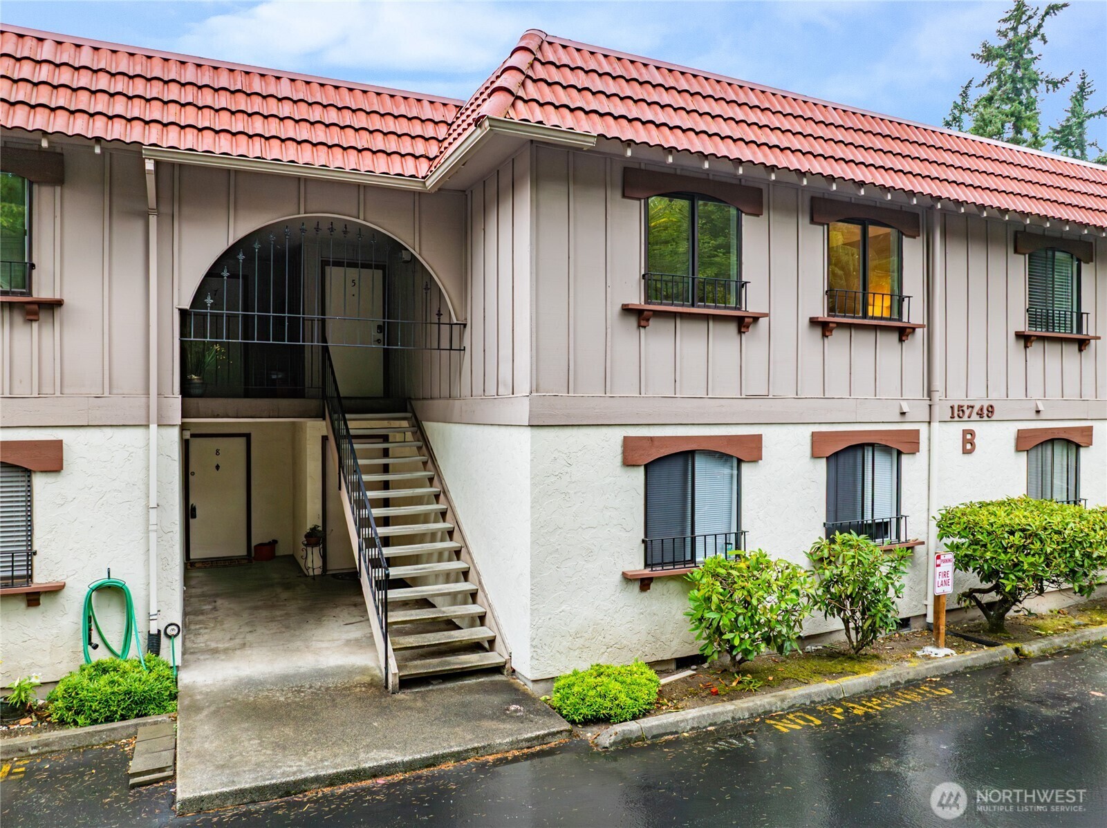 Property Photo: 15749 NE 18th Street B5 WA 98008