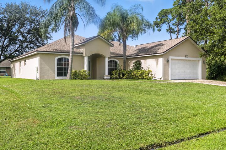 1456 SW Patricia Avenue  Port Saint Lucie FL 34953 photo