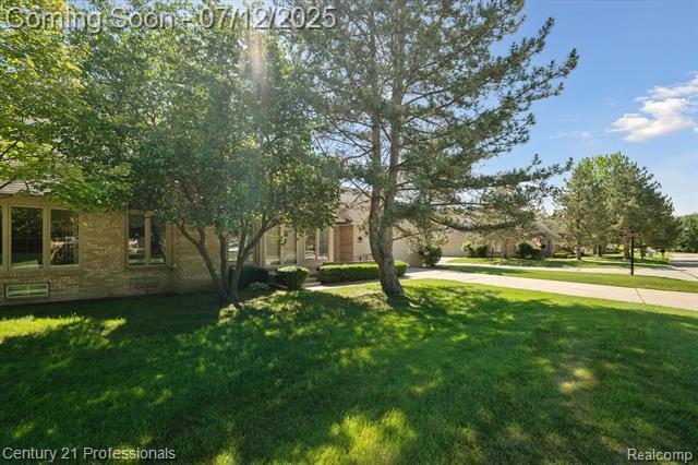 Property Photo: 17012 Coral Lane MI 48042