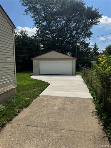 Property Photo: 26035 Southwestern Highway MI 48239