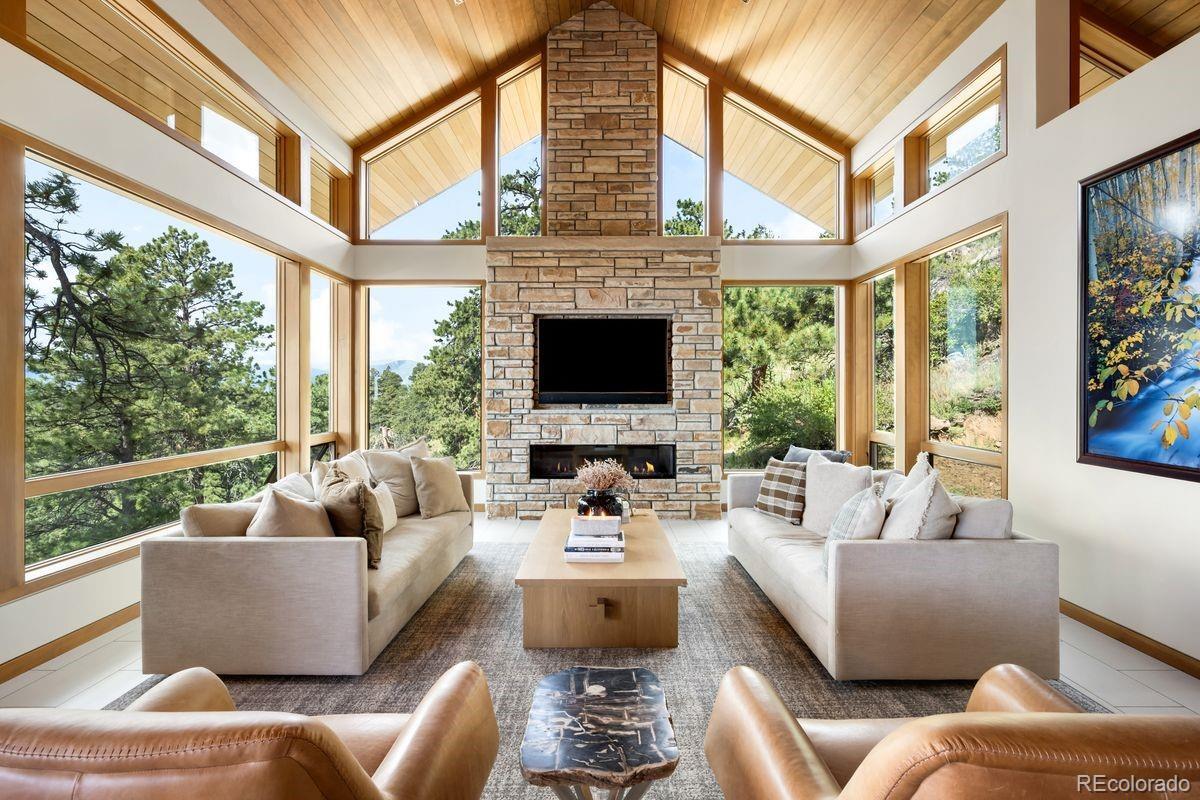 Property Photo: 1090 Twisted Pine Road CO 80401