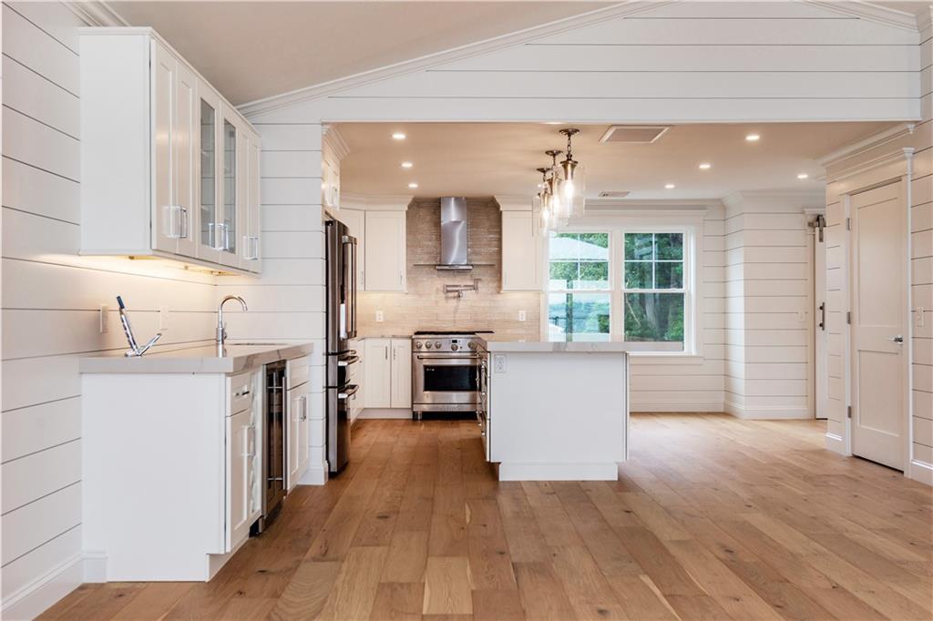 Property Photo: 5 Williams Street 4 RI 02818