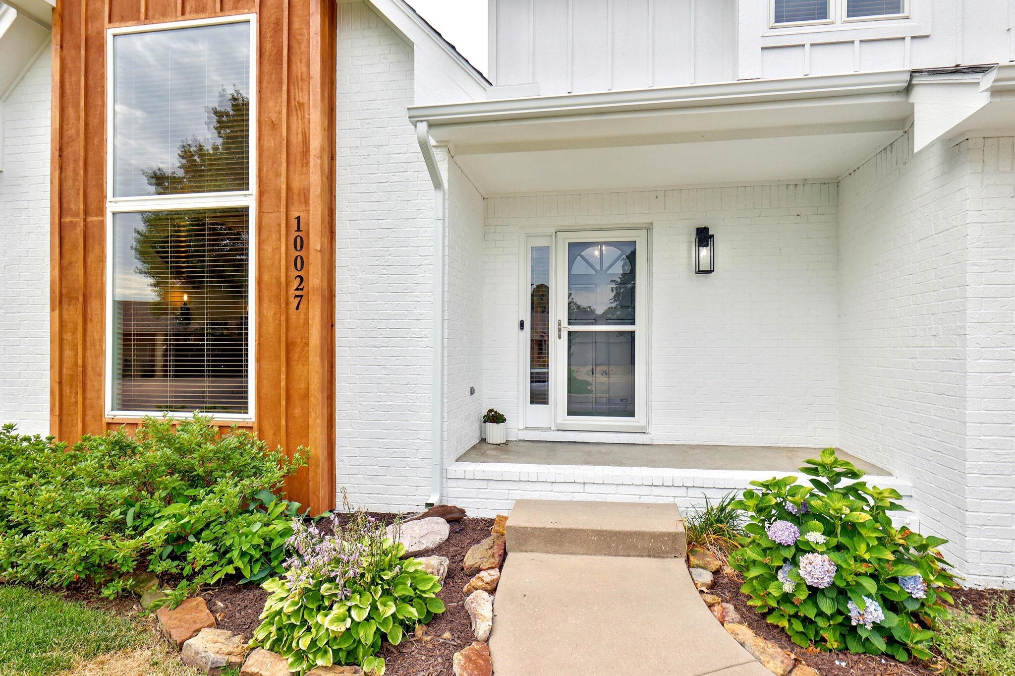 Property Photo: 10027 W Jamesburg St KS 67212