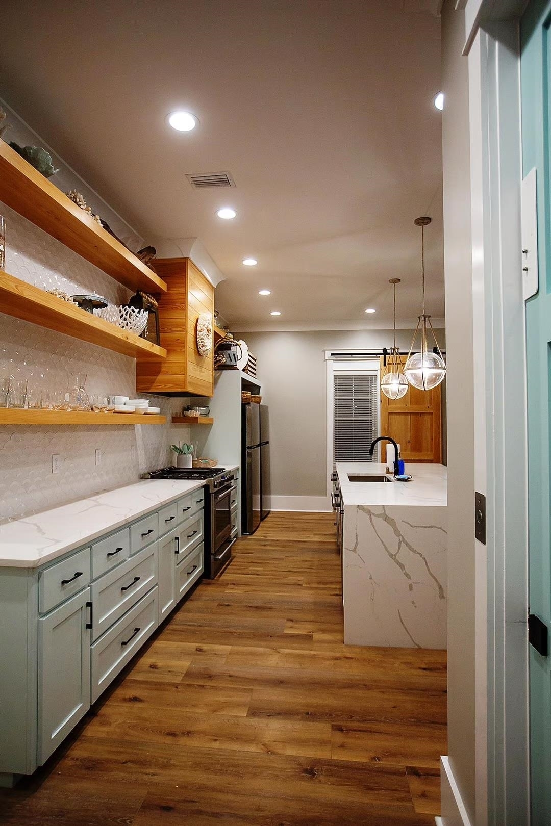 Property Photo:  232 Yacht Harbor Dr  FL 32137 
