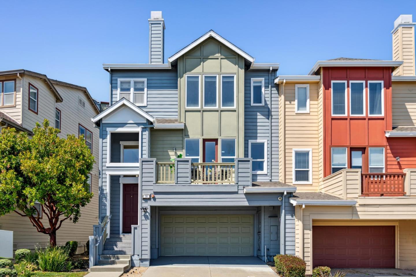 Property Photo: 58 Pointe View Place CA 94080