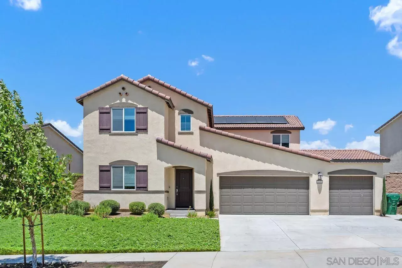 Property Photo: 32084 Rambling Court CA 92596