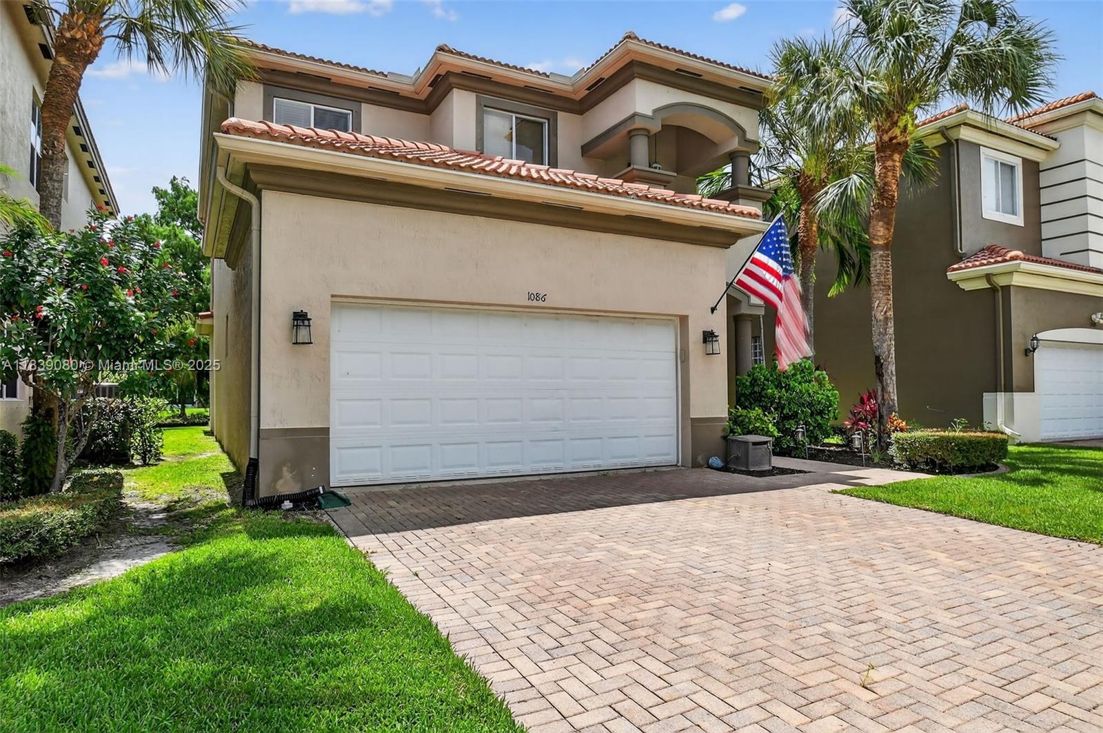 Property Photo:  1086 Grove Park Cir  FL 33436 