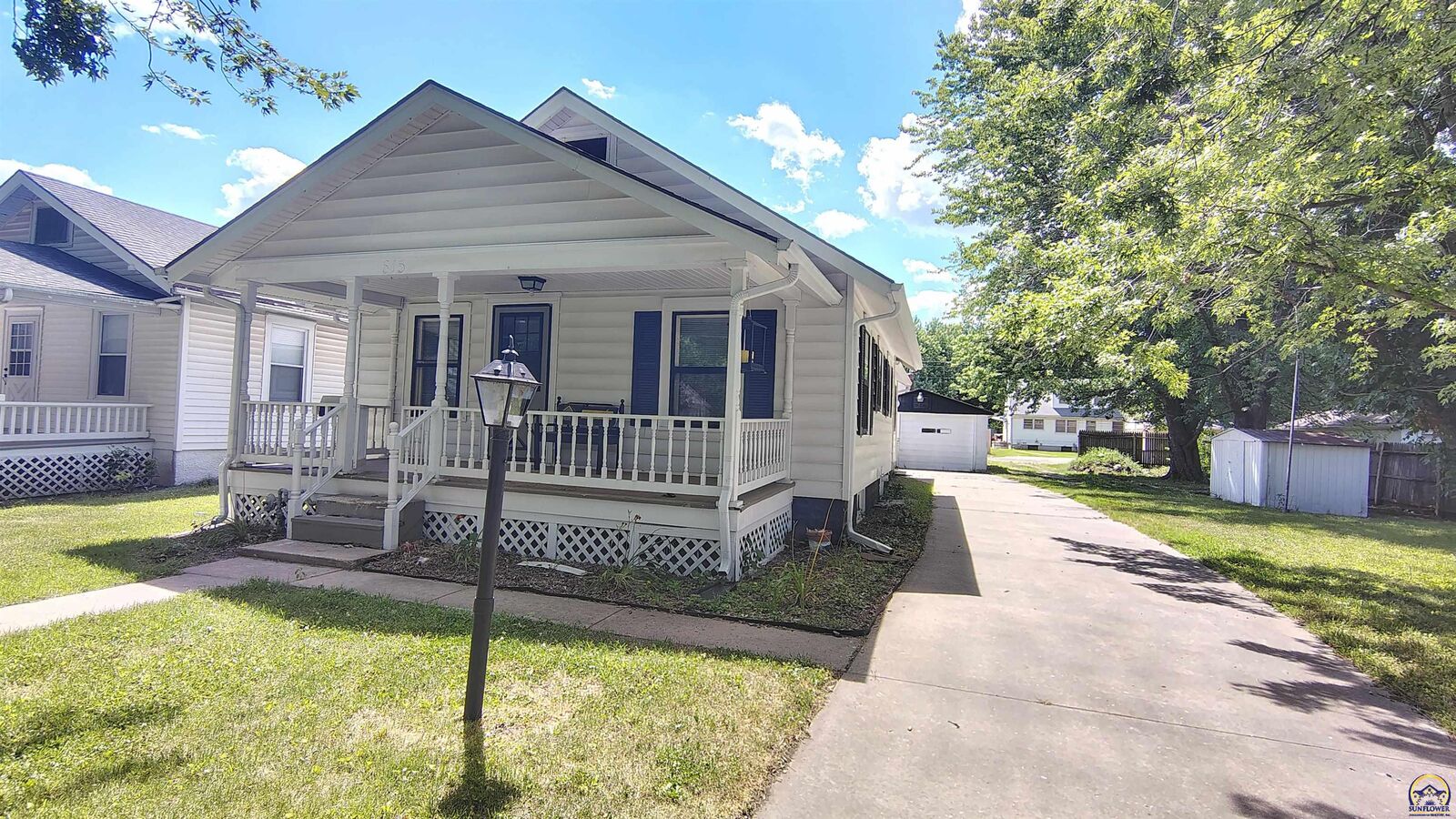 Property Photo:  615 NE Freeman Ave  KS 66608