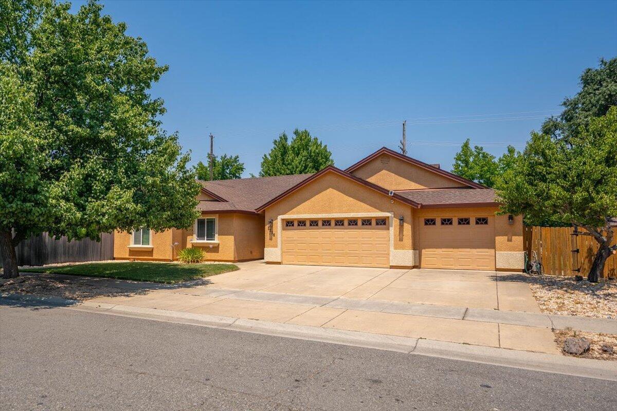 2236 Lonigan Court  Redding CA 96001 photo