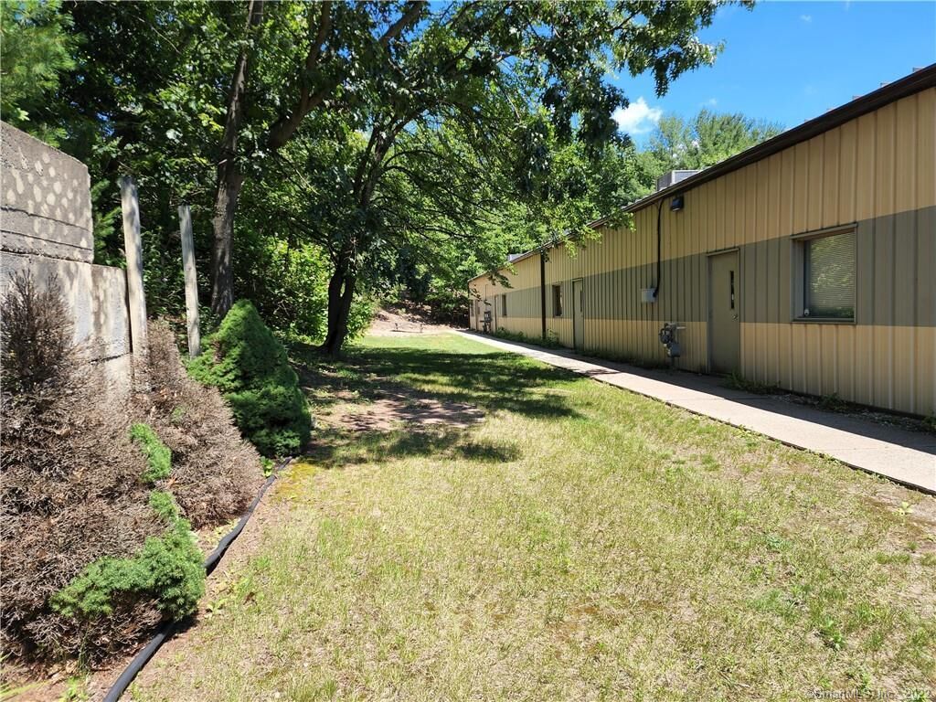 Property Photo:  35 Wooster Court F  CT 06010