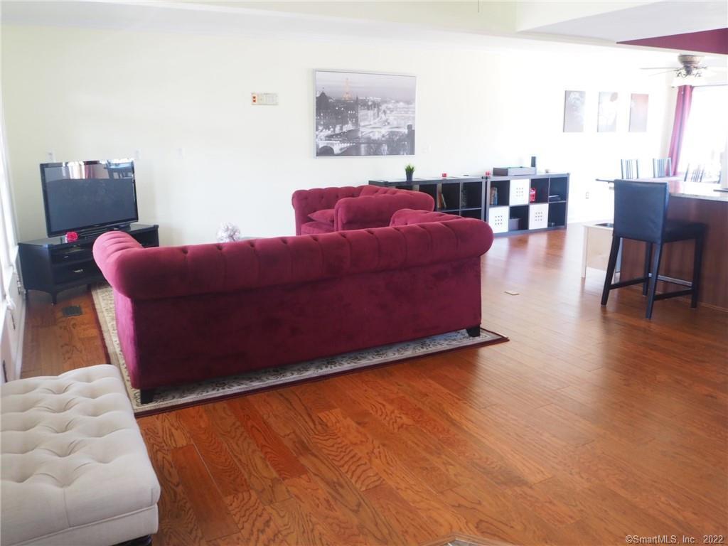 Property Photo: 182 Robert Treat Parkway CT 06460