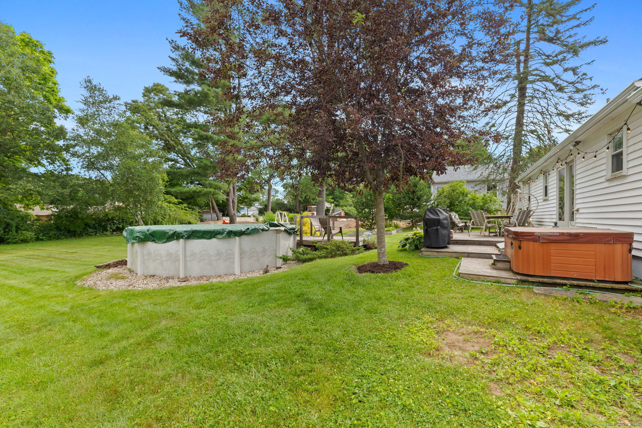 Property Photo:  25 Delmar Drive  CT 06010 