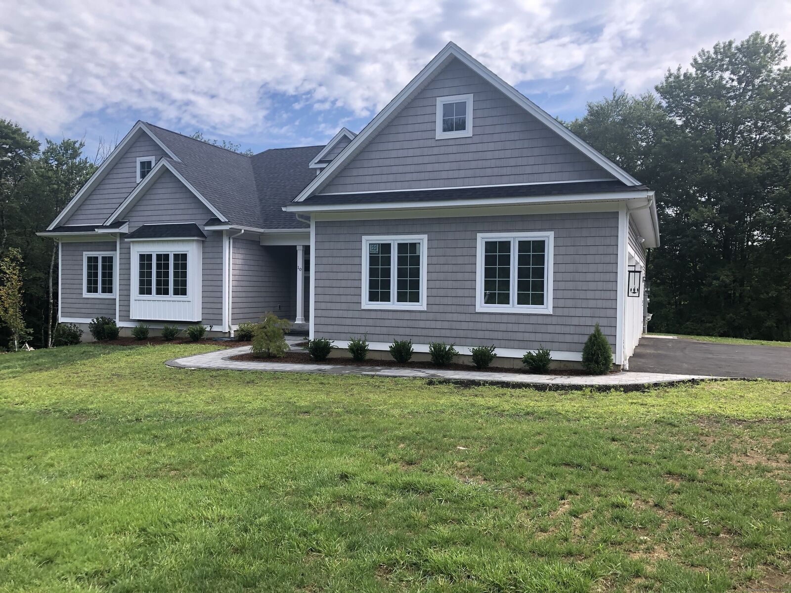 Property Photo:  10 Maple View Trail  CT 06759 