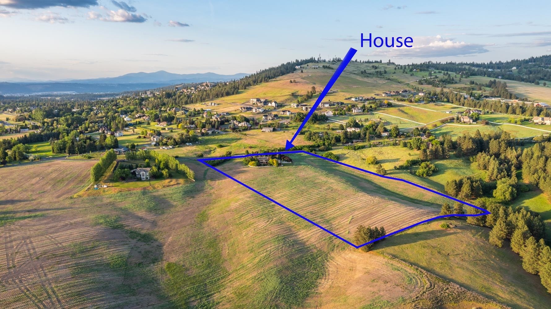Property Photo: 6624 S Ben Burr Rd WA 99223