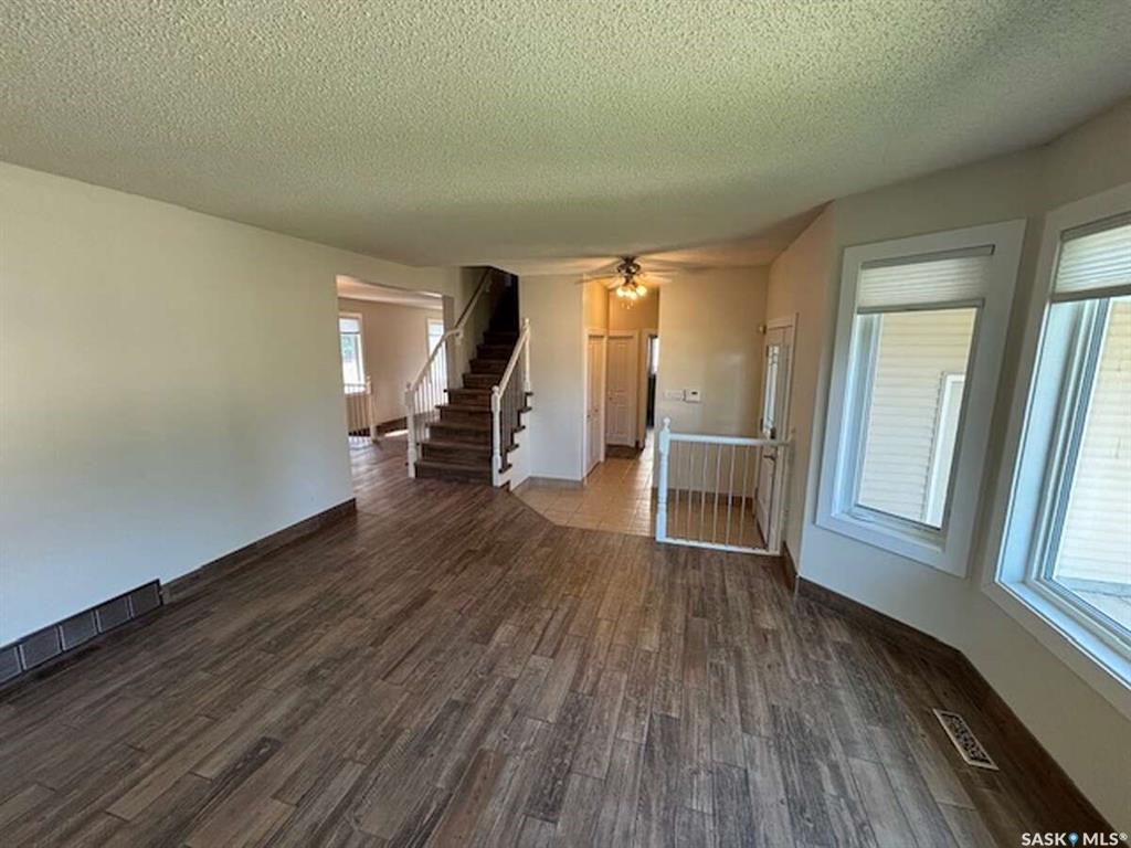 Property Photo: 234 Wickenden Crescent SK S7N 0W4