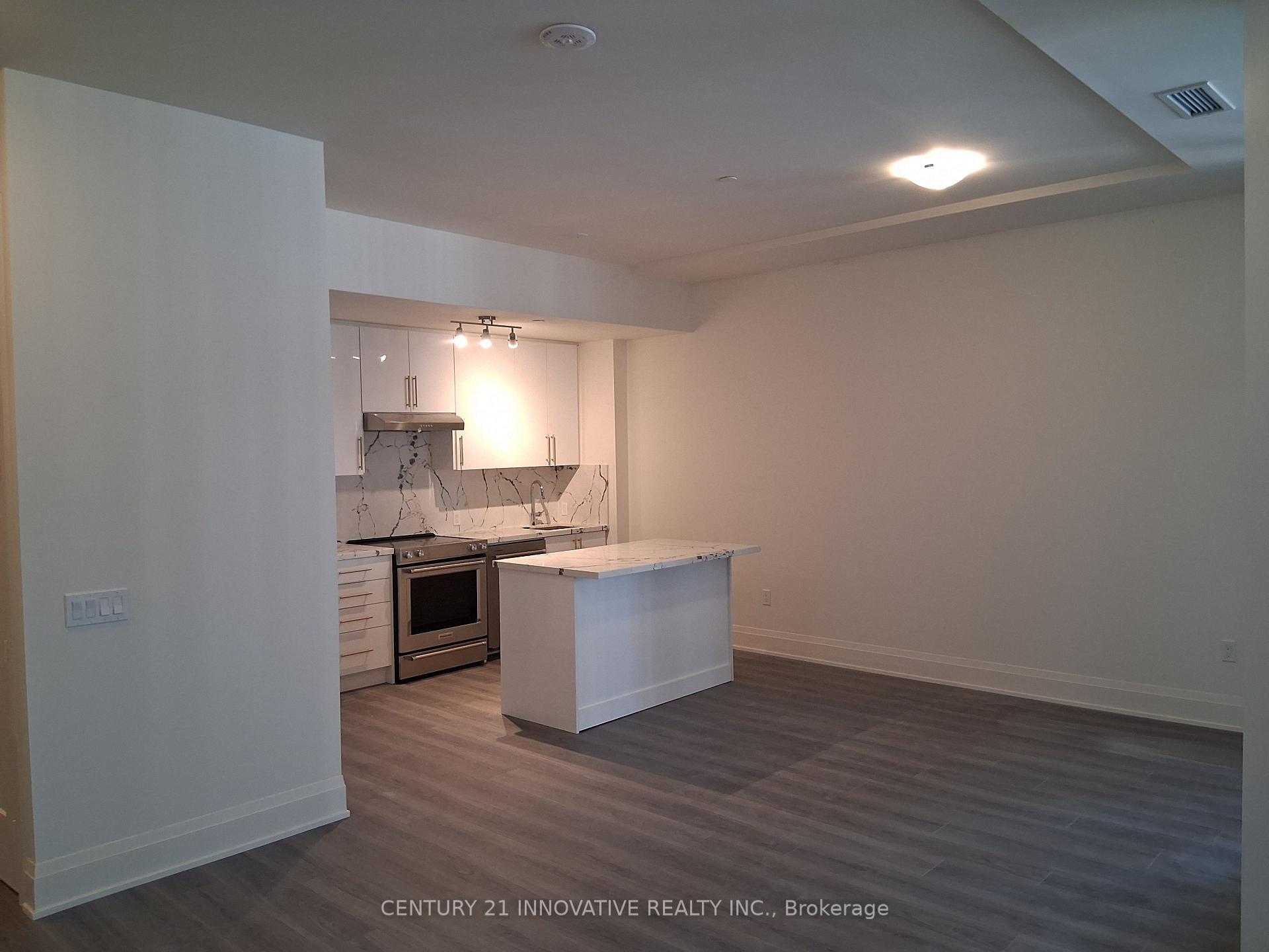Property Photo: 8960 Jane Street 533 ON L4K 0N9