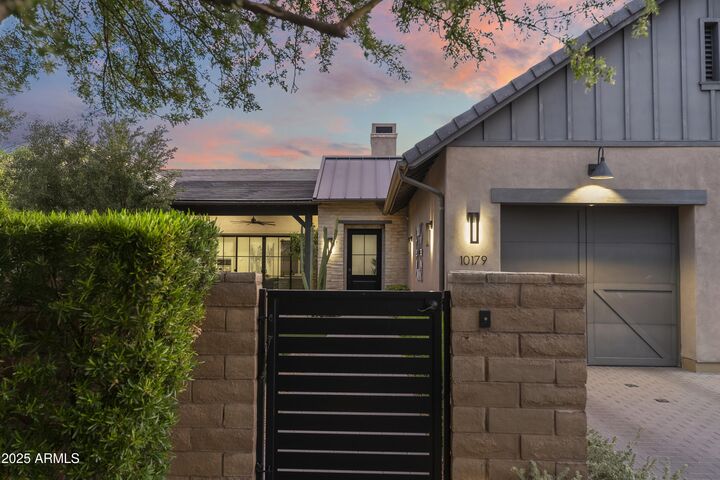 Property Photo:  10179 E Camelot Court  AZ 85255 