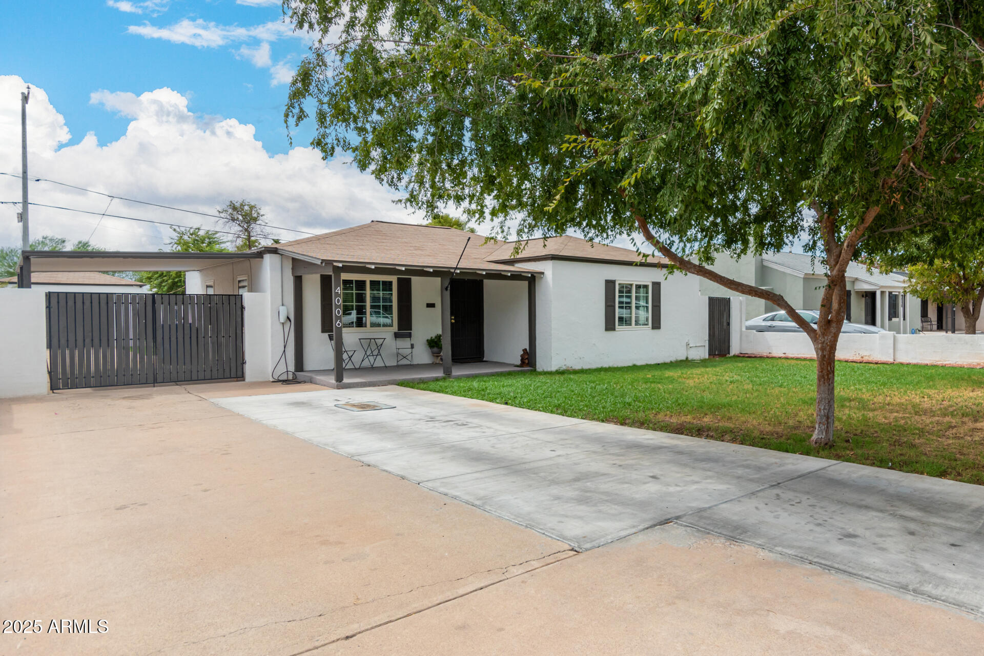 Property Photo: 4006 N 11th Avenue AZ 85013