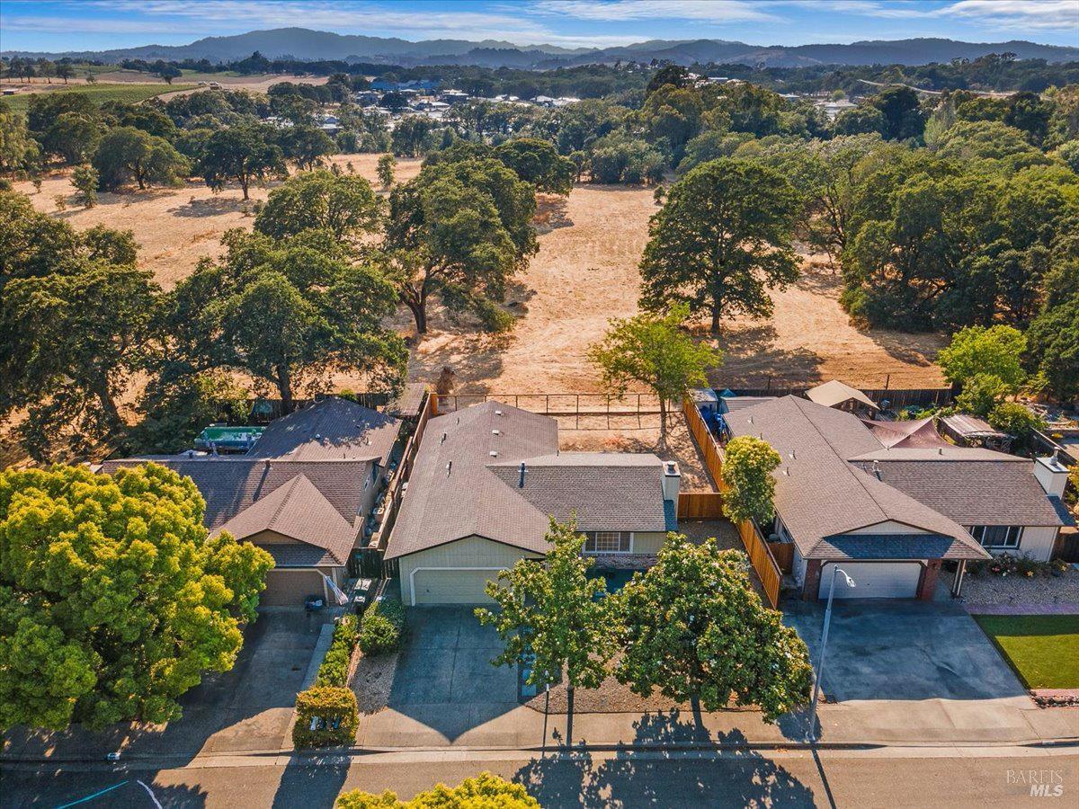 Property Photo: 989 Ventnor Avenue CA 95492