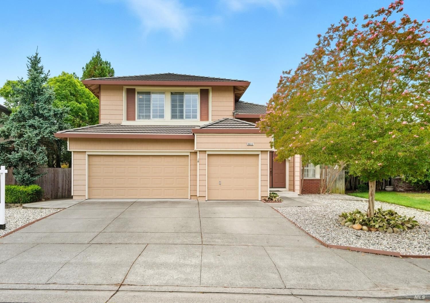 Property Photo: 9512 Wellington Circle CA 95492