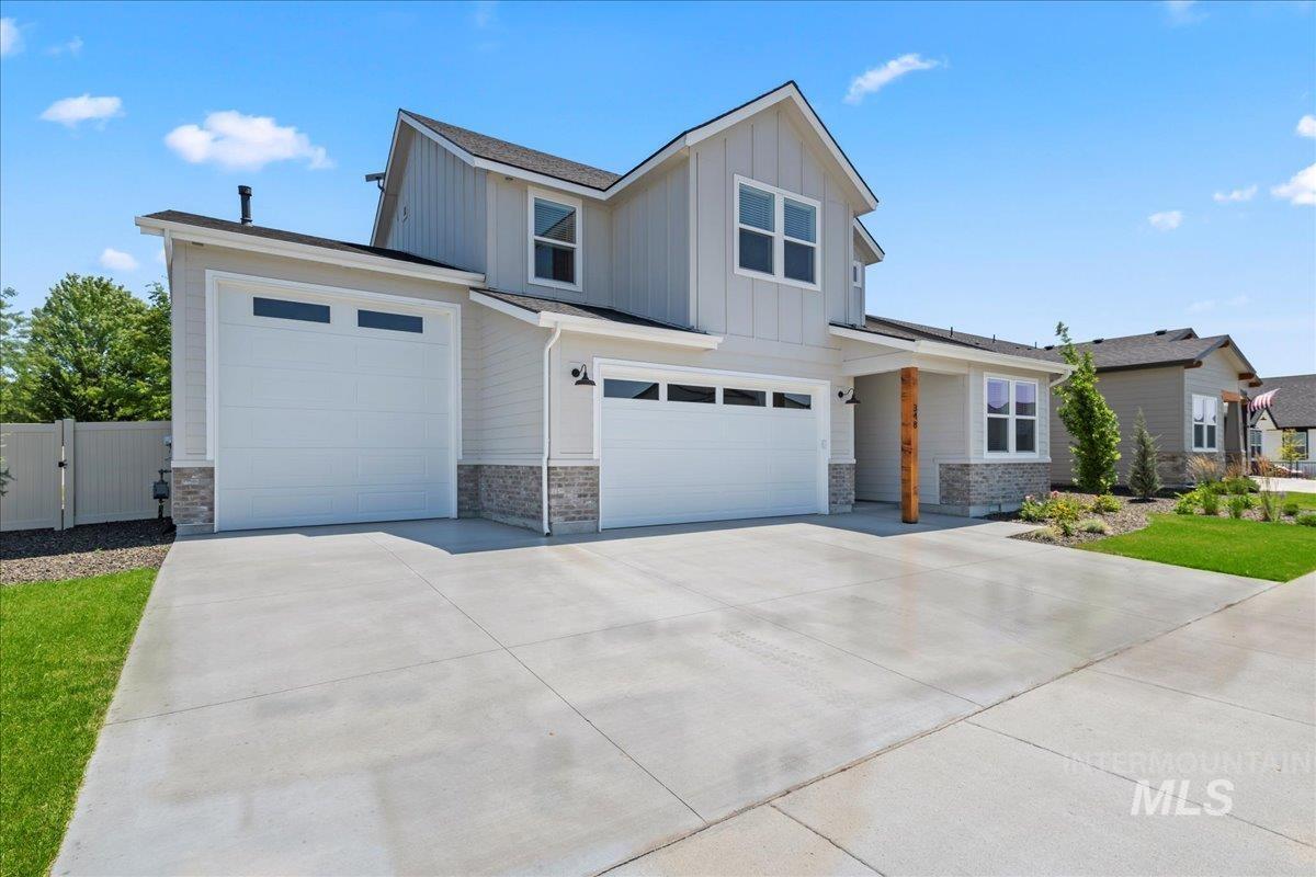 Property Photo: 348 S Quincannon Ln ID 83669