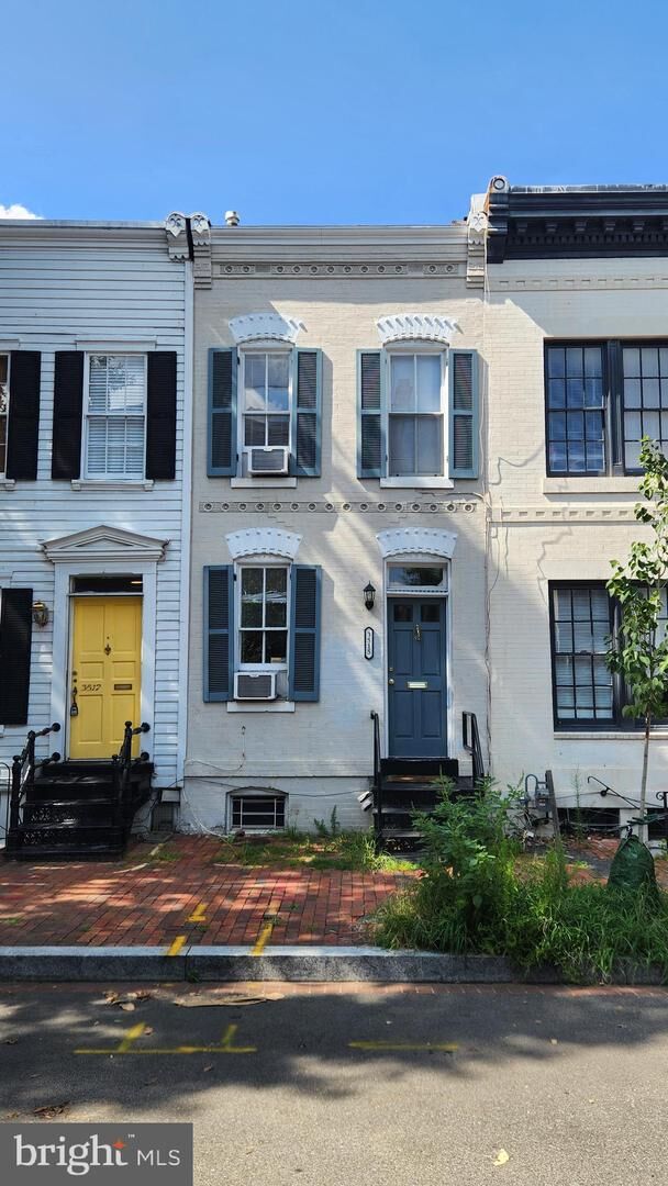 Property Photo:  3515 O Street NW  DC 20007 