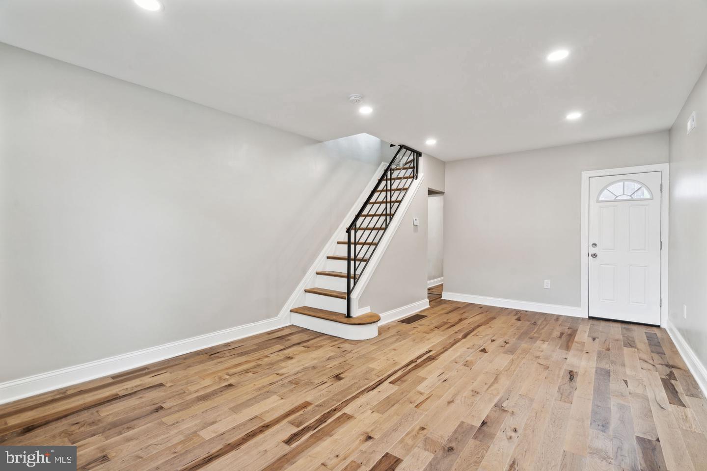 3369 Coral Street  Philadelphia PA 19134 photo