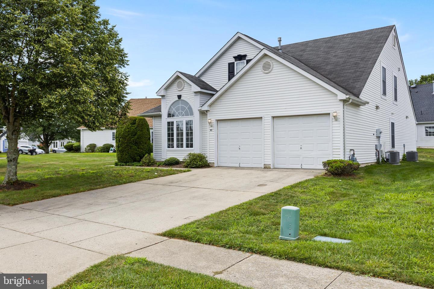 41 Dowing Lane  Jackson NJ 08527 photo