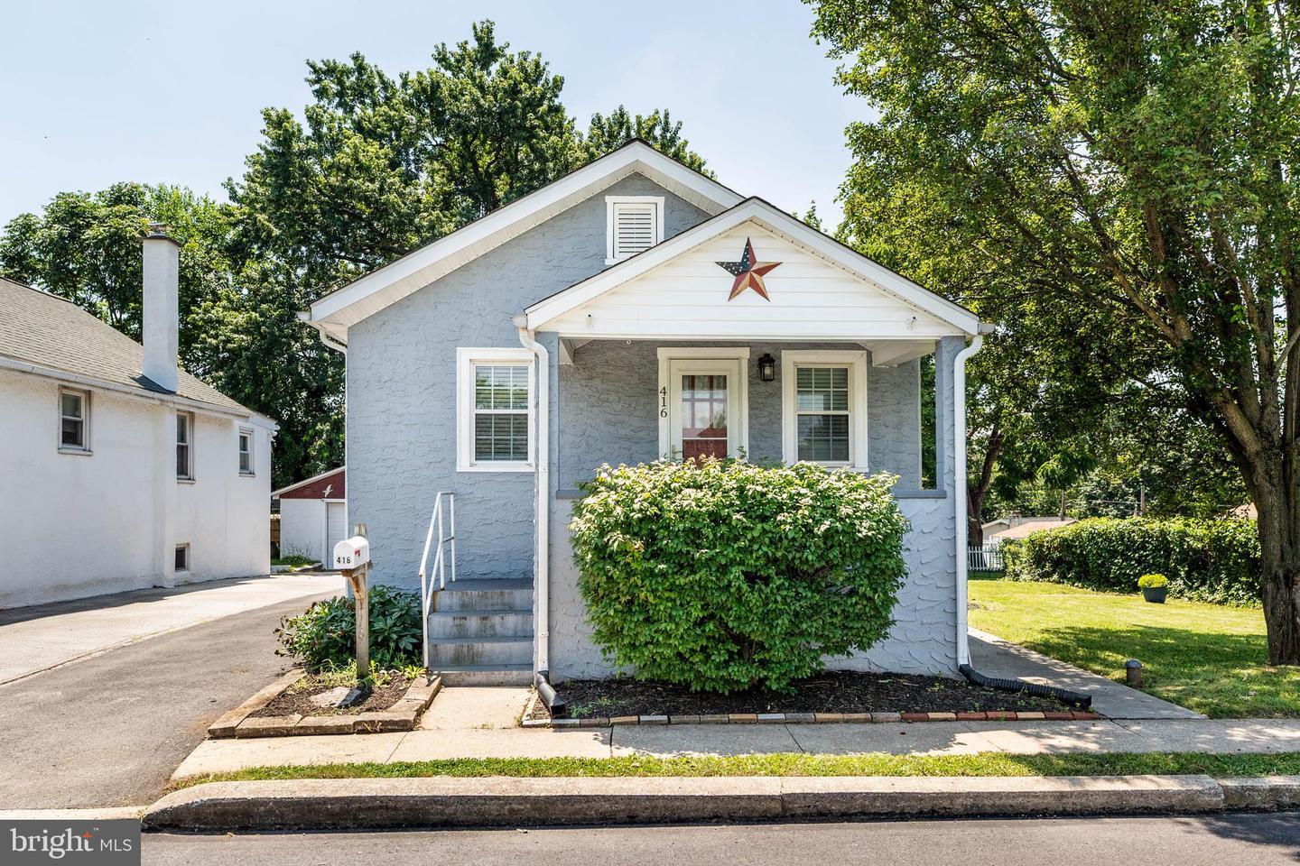 Property Photo:  416 Manor Avenue  PA 19462 
