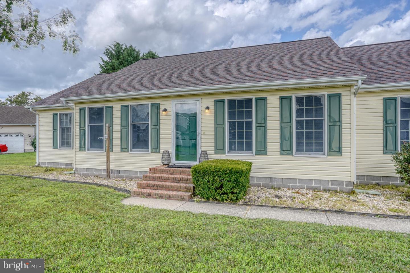 Property Photo:  10 N Brandywine Road  DE 19963 