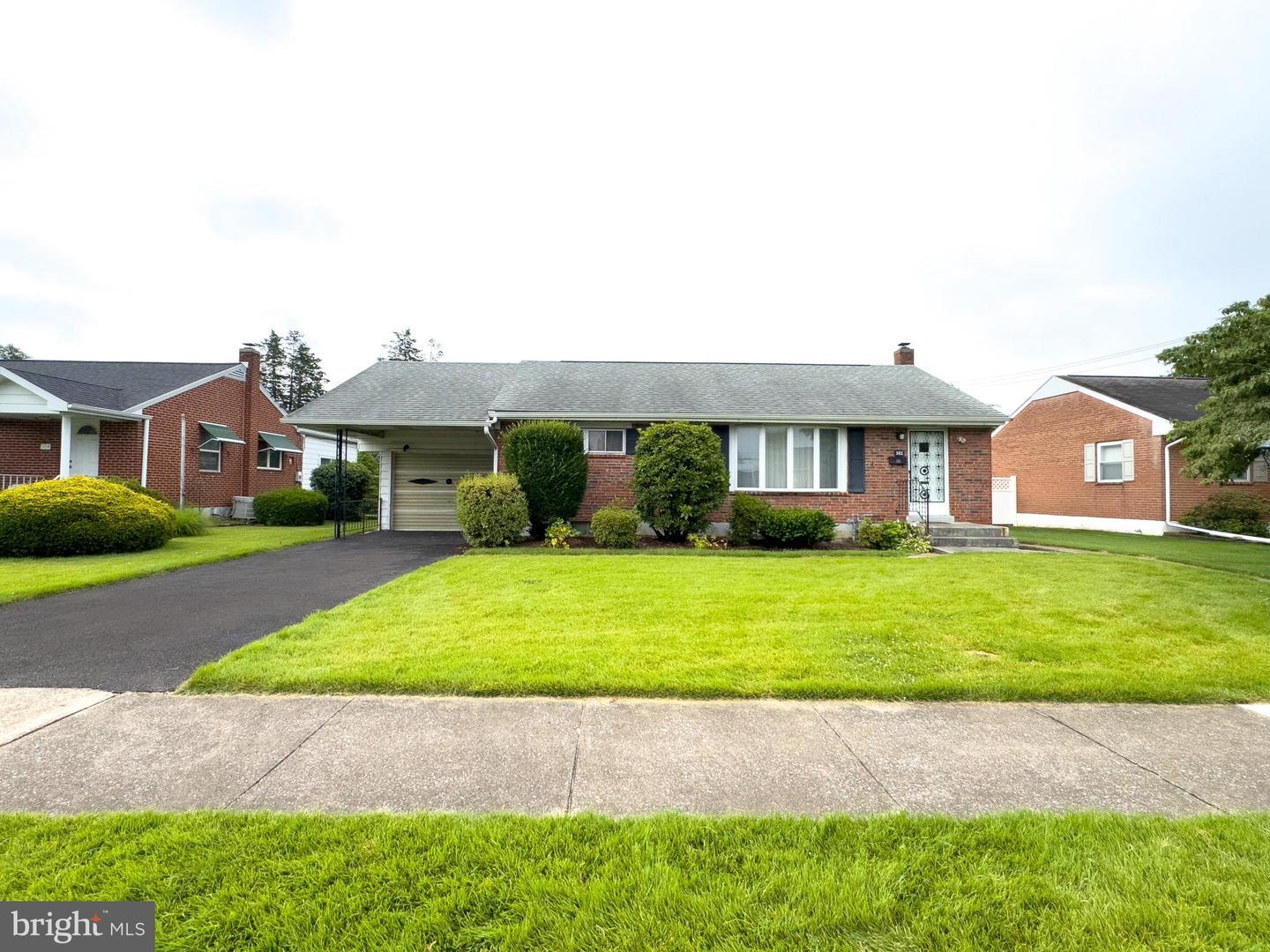502 E Coover Street  Mechanicsburg PA 17055 photo