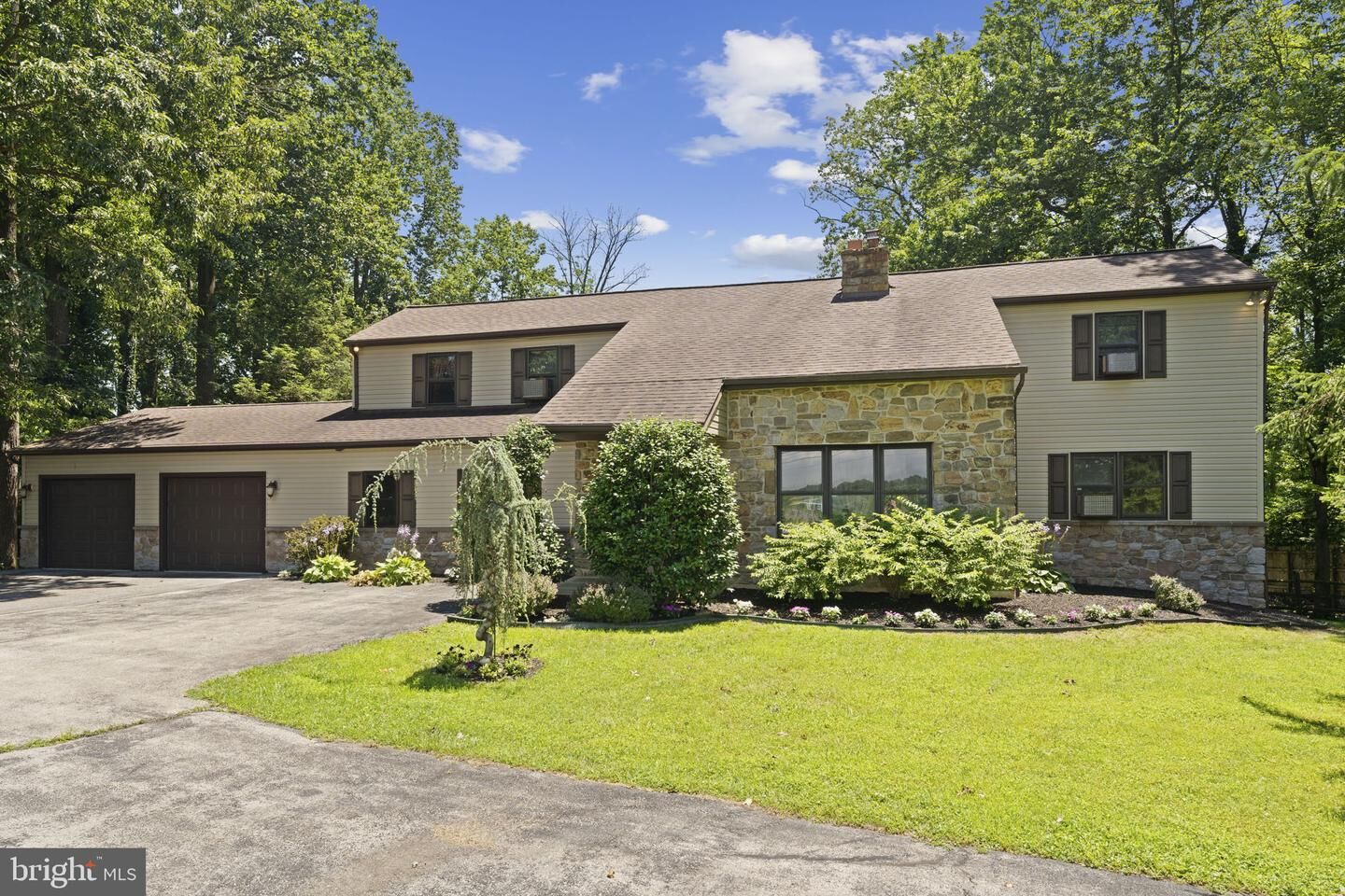 Property Photo:  152 Neal Road  PA 19320 