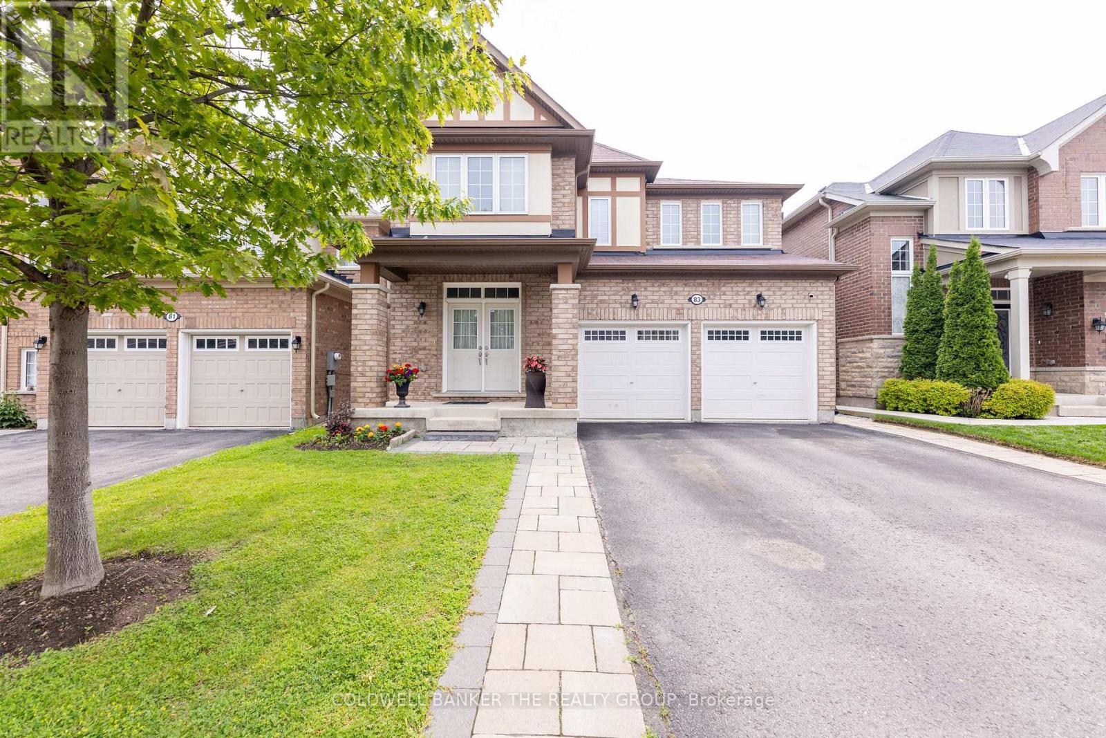 Photo de la propriété:  83 Enford Crescent  ON L7A 4C8 