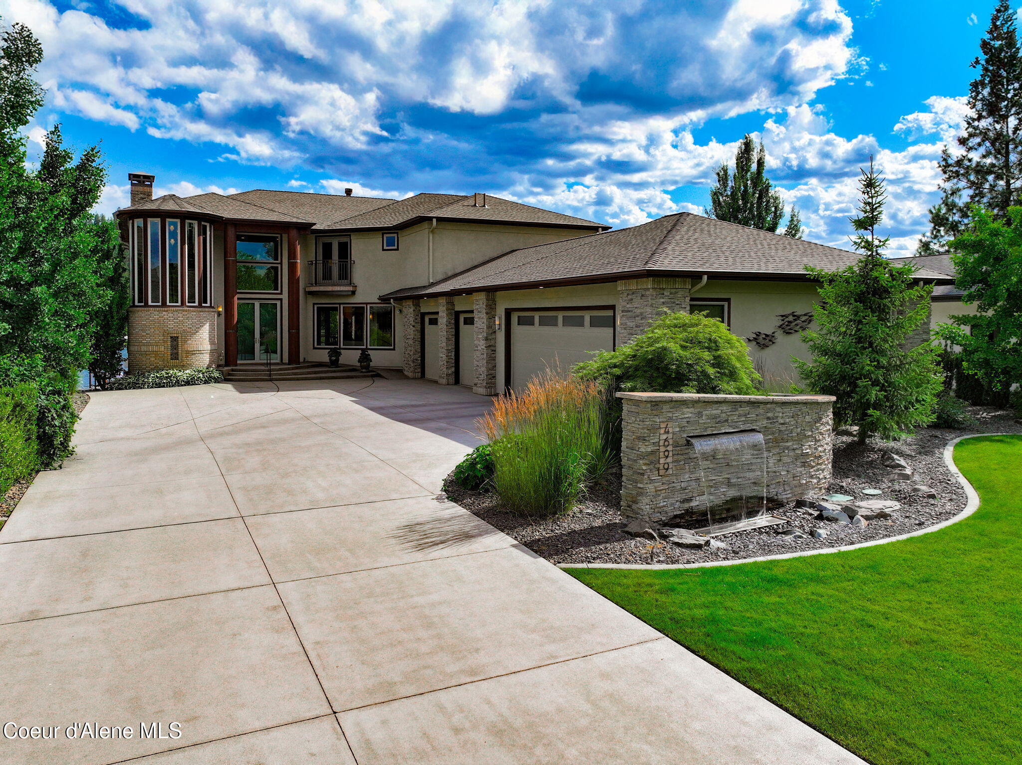 Property Photo:  4699 W Mill River Ct  ID 83814 