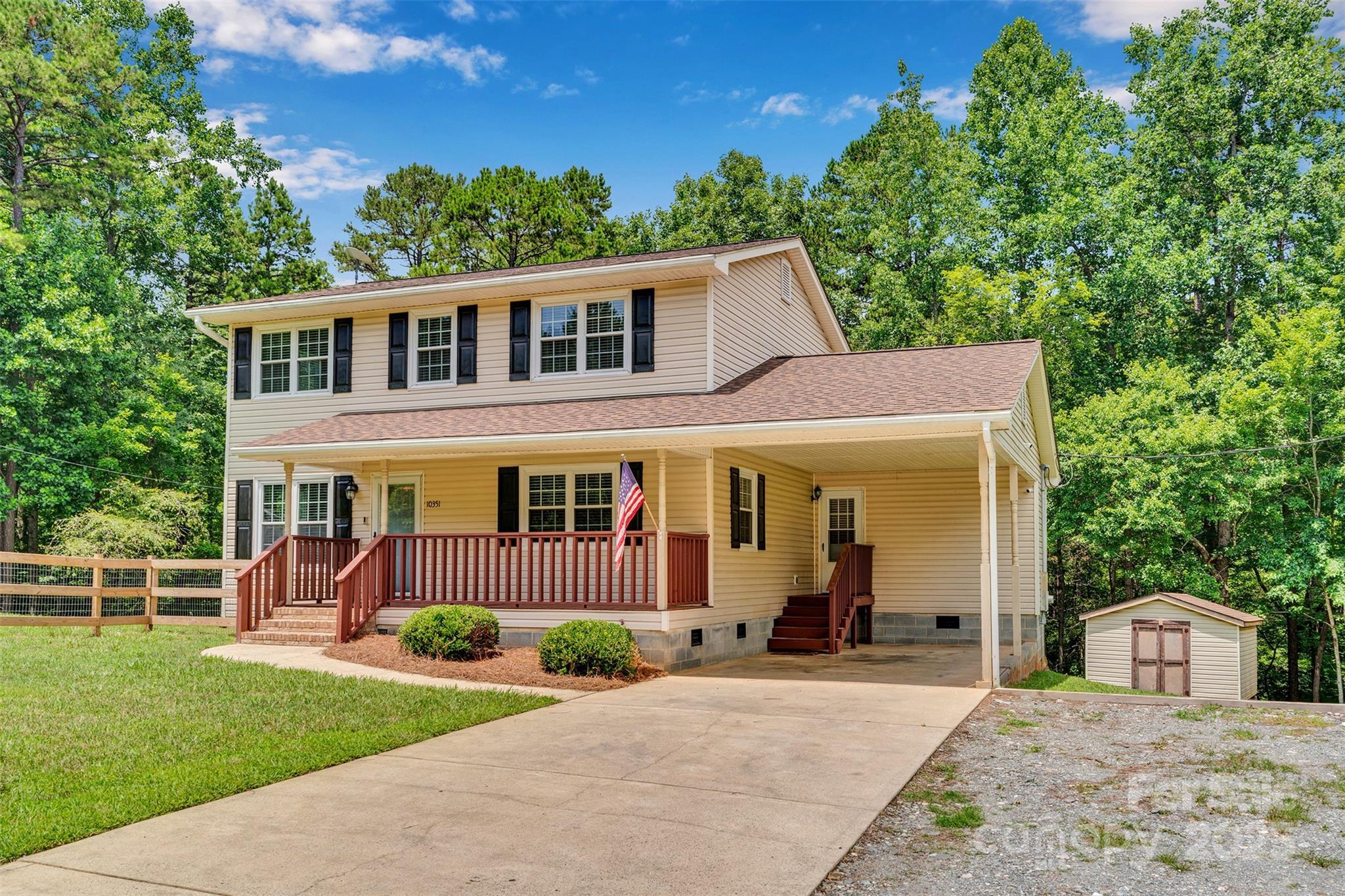 Property Photo: 10351 Fink Road NC 28124