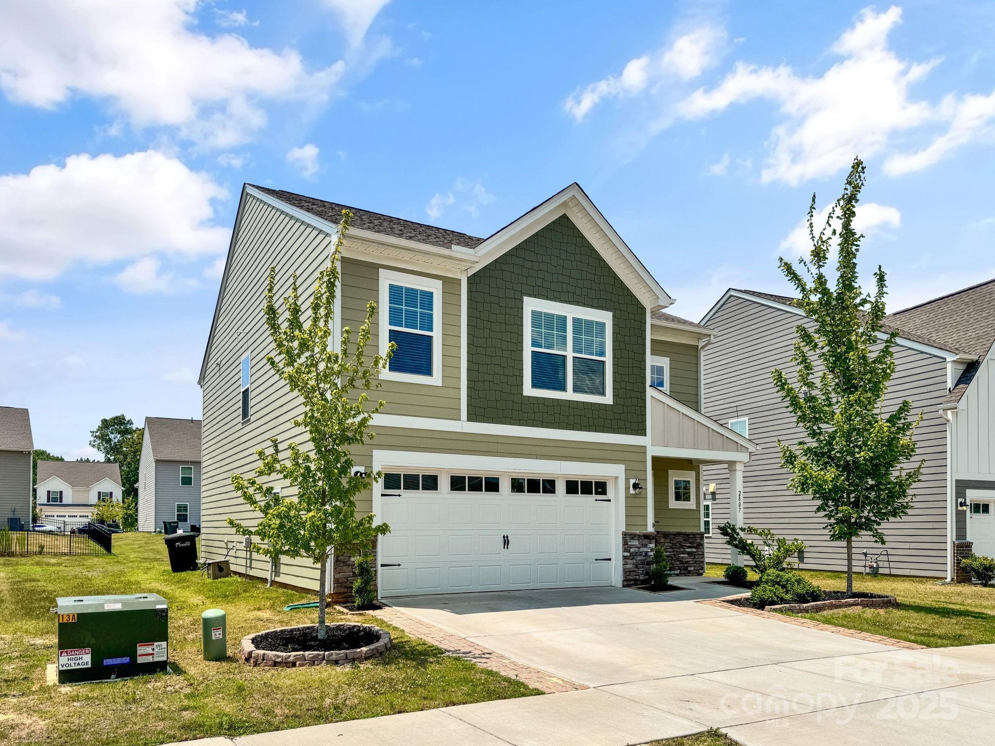 Property Photo: 2807 Oldfield Drive NC 28110
