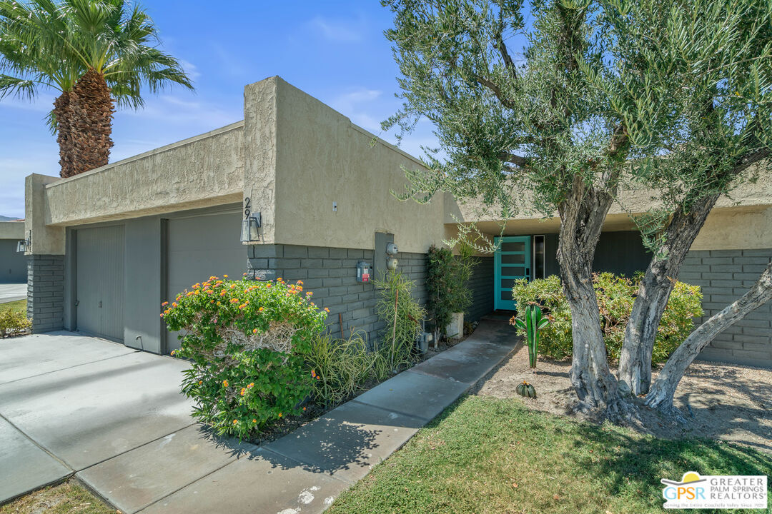 Property Photo: 2981 Sunflower Cir CA 92262