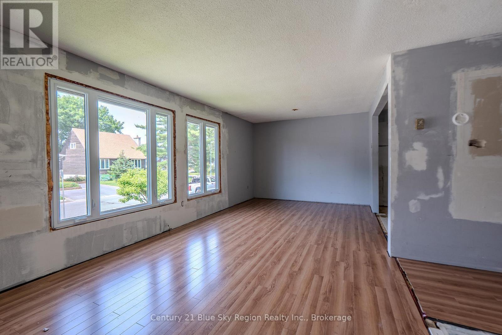 Property Photo: 45 Lovell Avenue ON P1A 3R7